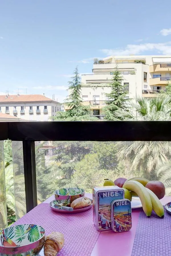 Grand H -F2, Face Vieux- Nice, Terrasse, Ascenseur, Climatisation, Terrace - Nice City Center Apartment 0*,