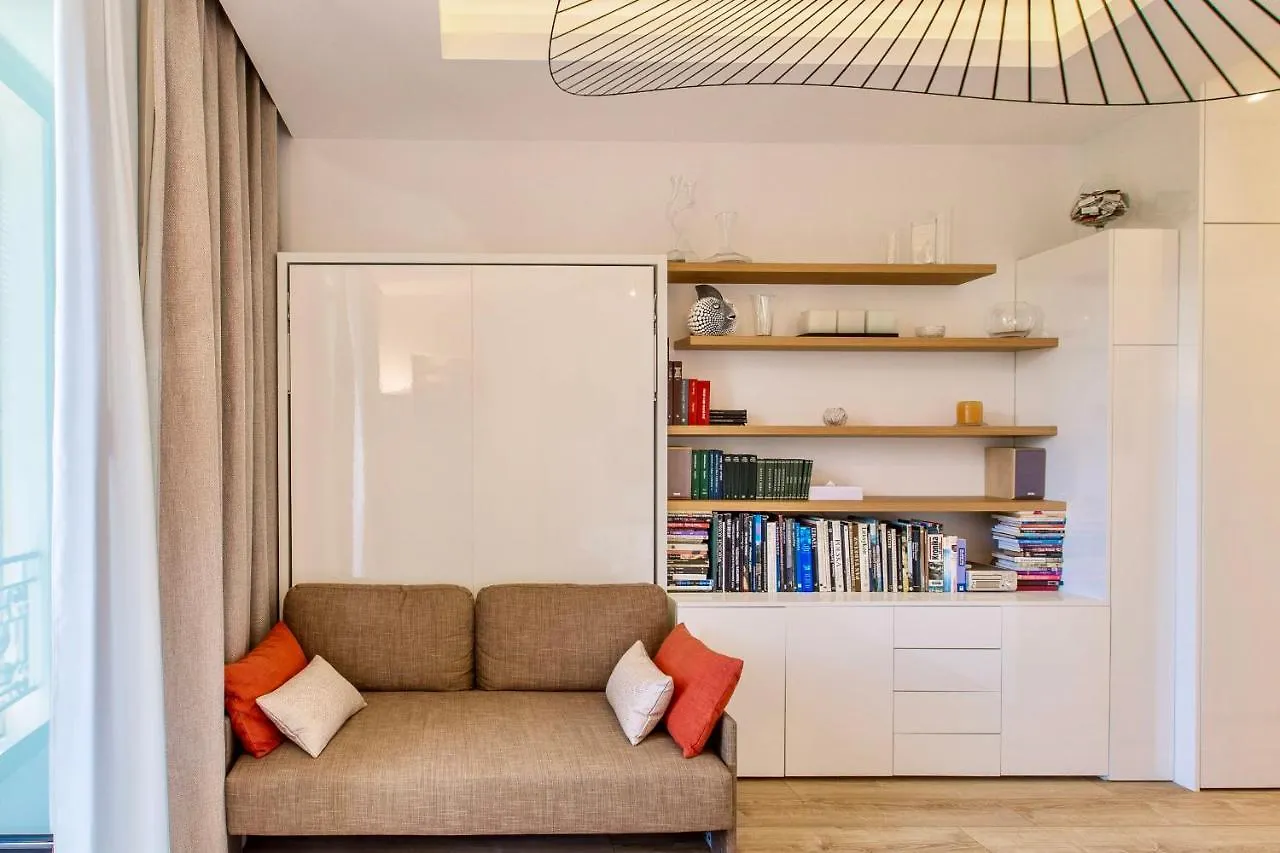 Apartment Grand H -F2, Face Vieux- Nice, Terrasse, Ascenseur, Climatisation, Terrace - Nice City Center Frankreich