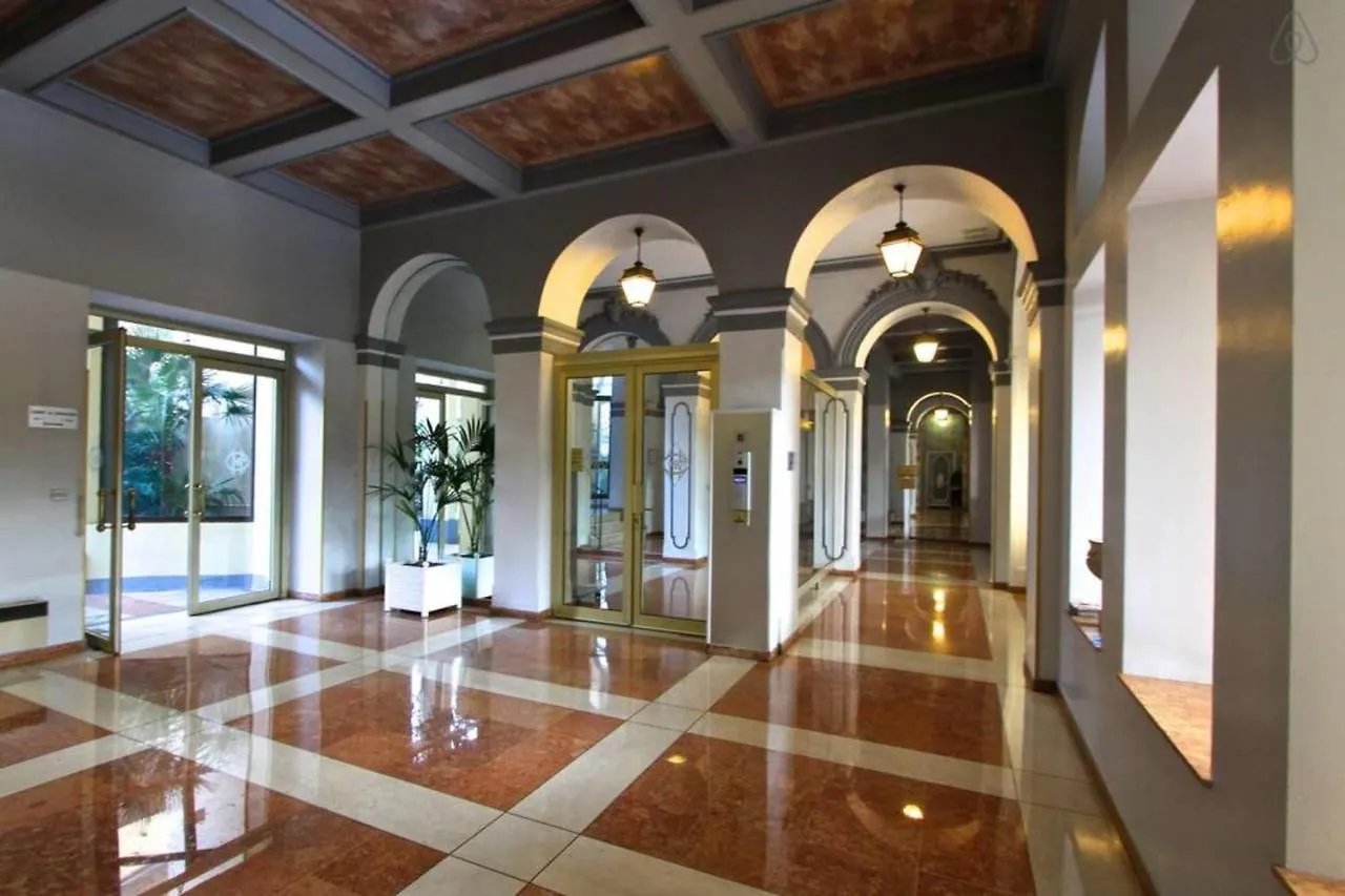 Grand H -F2, Face Vieux- Nice, Terrasse, Ascenseur, Climatisation, Terrace - Nice City Center
